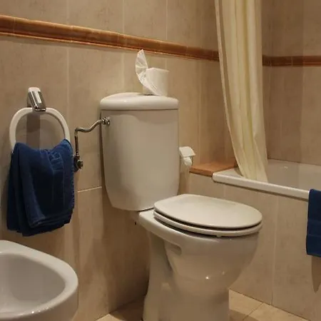 法伊纳公寓 公寓 卡门港