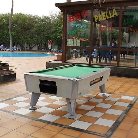 法伊纳公寓 公寓 *